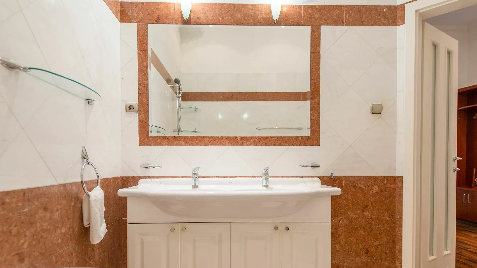 Oasis Apartments - Liszt Ferenc Square Budapest 0*,